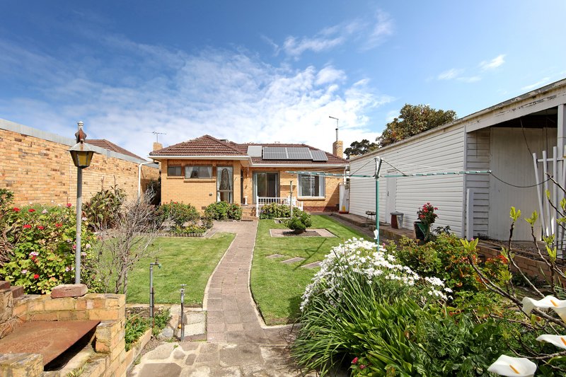 Photo - 45 Valkstone Street, Bentleigh East VIC 3165 - Image 12