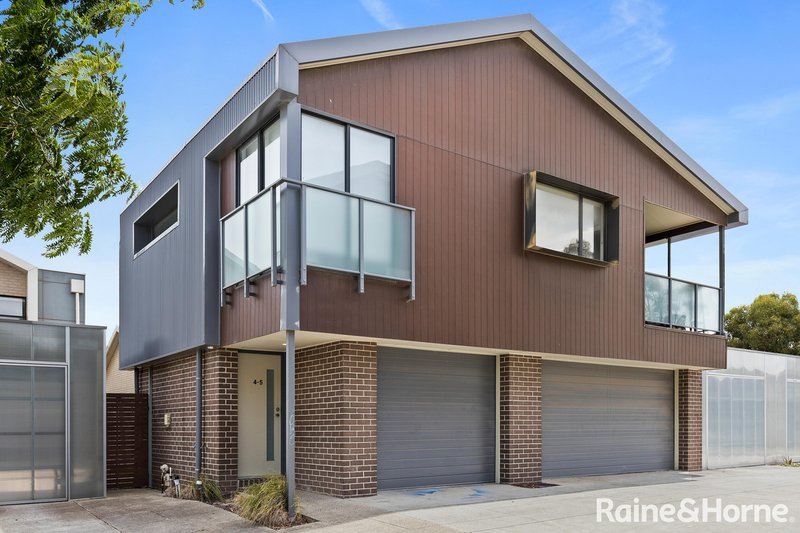 4/5 Water Fern Grove, Greenvale VIC 3059