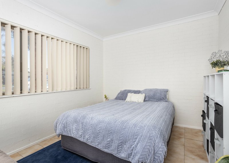 Photo - 4/5 Waterman Street, Old Bar NSW 2430 - Image 6