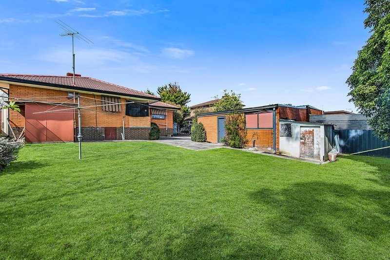 Photo - 45 Wattle Grove, Mulgrave VIC 3170 - Image 9