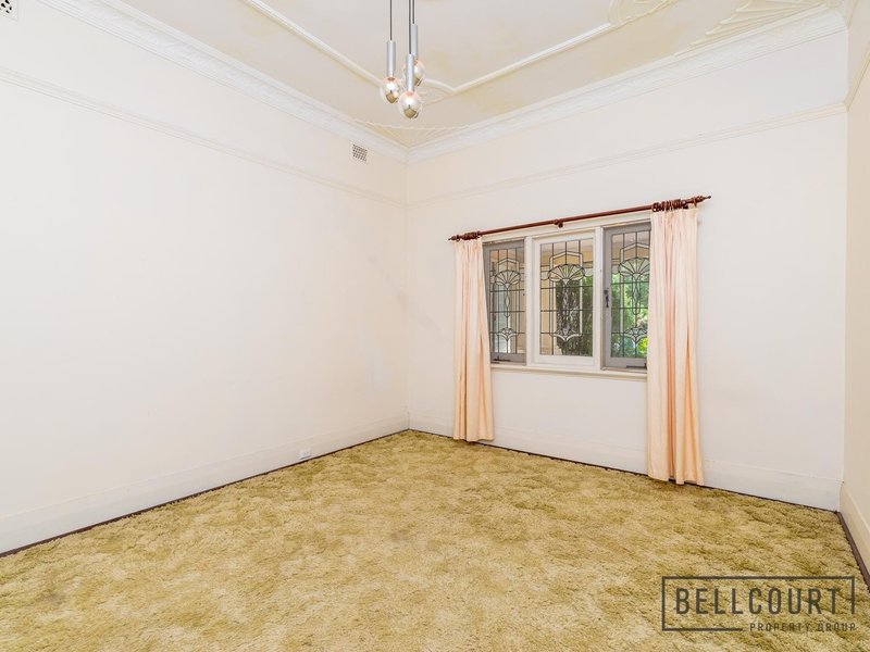 Photo - 45 Webster Street, Nedlands WA 6009 - Image 4