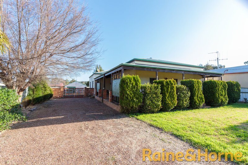 Photo - 45 Wellington Street, Geurie NSW 2818 - Image 2