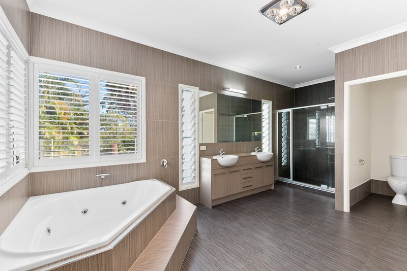 Photo - 45 Whittome Esplanade, Murrumba Downs QLD 4503 - Image 10