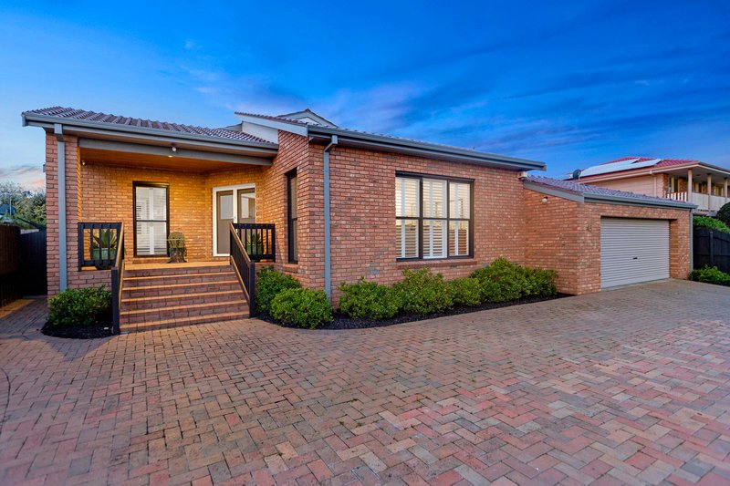 Photo - 45 Woodside Avenue, Frankston South VIC 3199 - Image 2