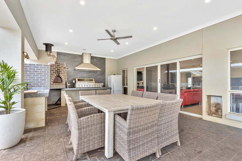 Photo - 45 Wylie Road, Lower Light SA 5501 - Image 18