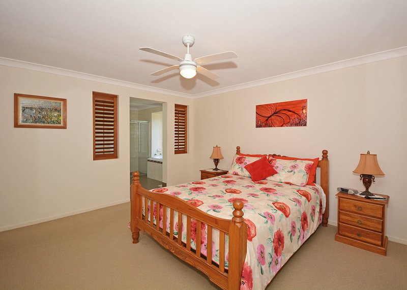 Photo - 45 Yarrilee Circuit, Dundowran QLD 4655 - Image 7