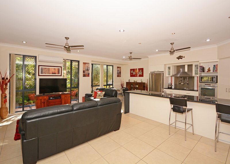 Photo - 45 Yarrilee Circuit, Dundowran QLD 4655 - Image 16