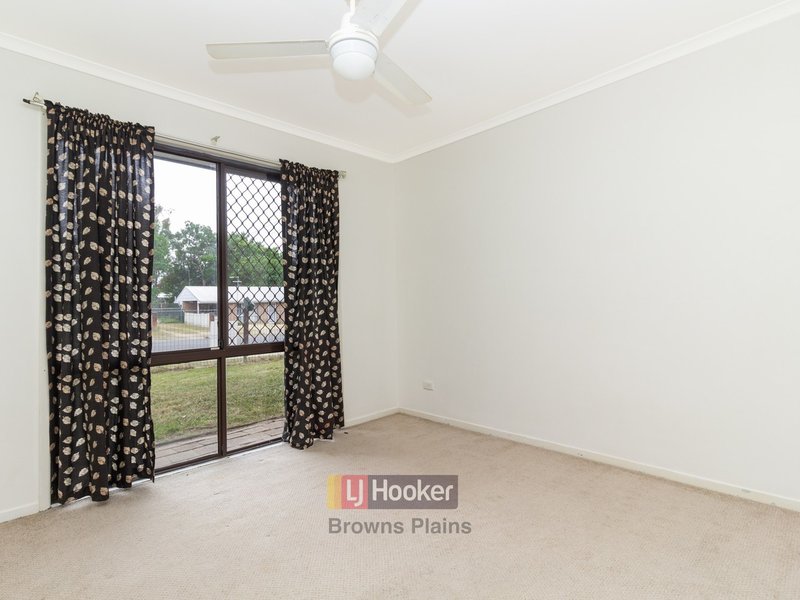 Photo - 45 Yvonne Drive, Boronia Heights QLD 4124 - Image 5