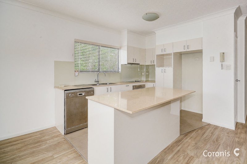 Photo - 4/50 King Street, Kings Beach QLD 4551 - Image 5