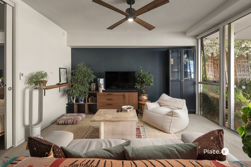 Photo - 4501/2 Carraway Street, Kelvin Grove QLD 4059 - Image 2