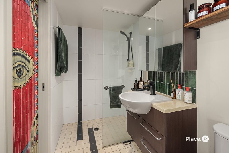 Photo - 4501/2 Carraway Street, Kelvin Grove QLD 4059 - Image 6
