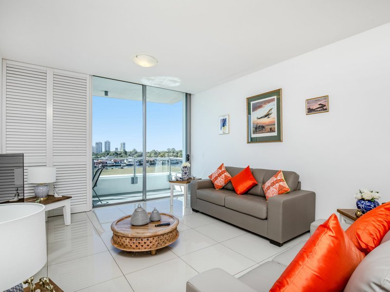 Photo - 4505/25 East Quay Drive, Biggera Waters QLD 4216 - Image 2