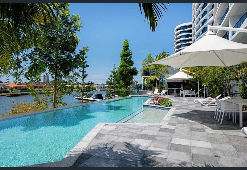 Photo - 4505/5 Harbourside Court, Biggera Waters QLD 4216 - Image 12