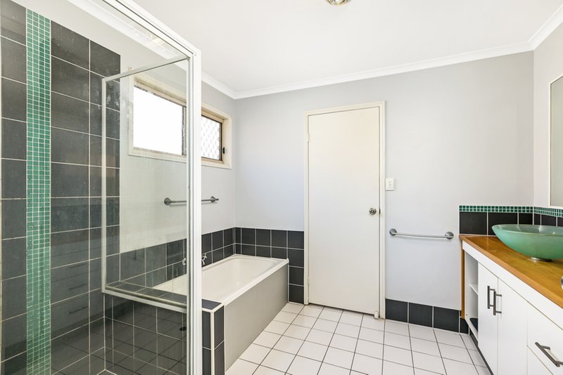 Photo - 4/51-61 Bowen Street, Capalaba QLD 4157 - Image 2