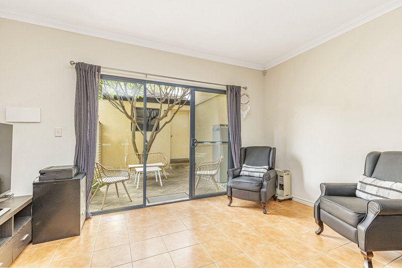 Photo - 4/51 Grand Boulevard, Joondalup WA 6027 - Image 6