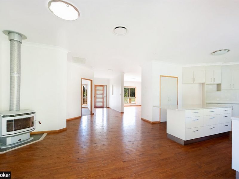 Photo - 451 Moore Road, Kurwongbah QLD 4503 - Image 5