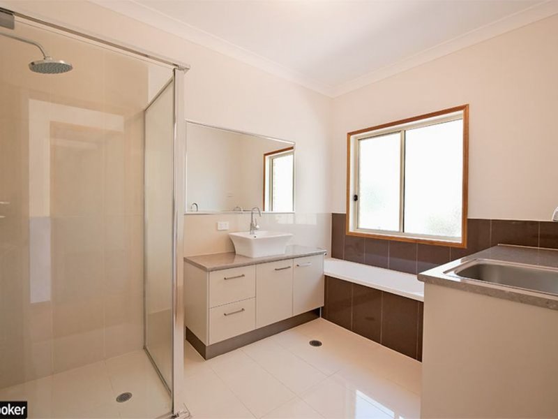 Photo - 451 Moore Road, Kurwongbah QLD 4503 - Image 20