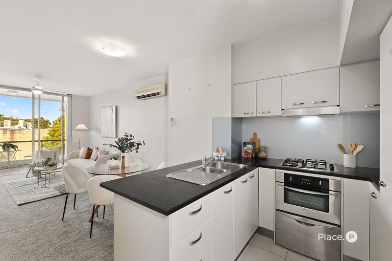 Photo - 45/1 Oxford Street, Bulimba QLD 4171 - Image 2