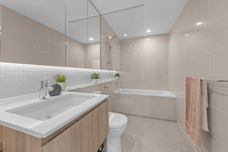 Photo - 4510/18 Parkside Circuit, Hamilton QLD 4007 - Image 7