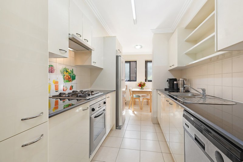 Photo - 45/12-22 Dora Street, Hurstville NSW 2220 - Image 3