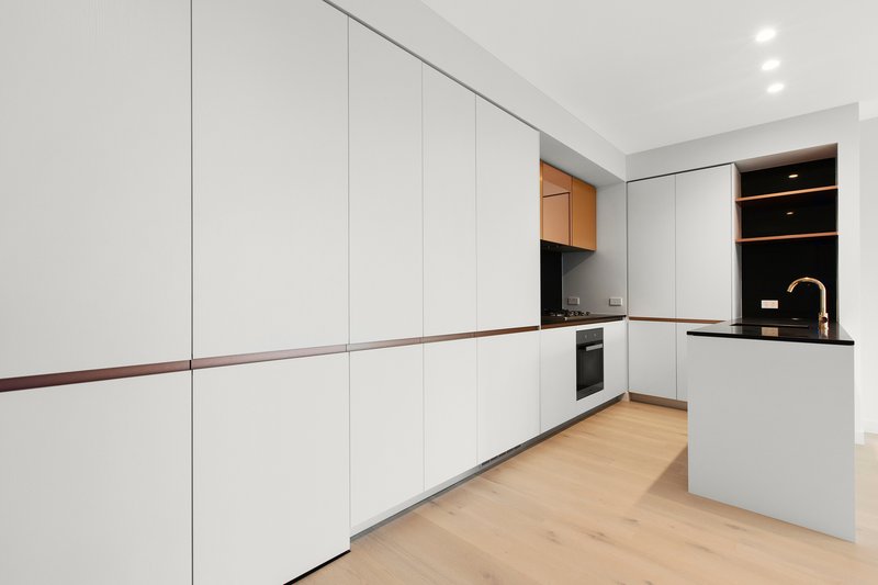 Photo - 4512/228 La Trobe Street, Melbourne VIC 3004 - Image 2