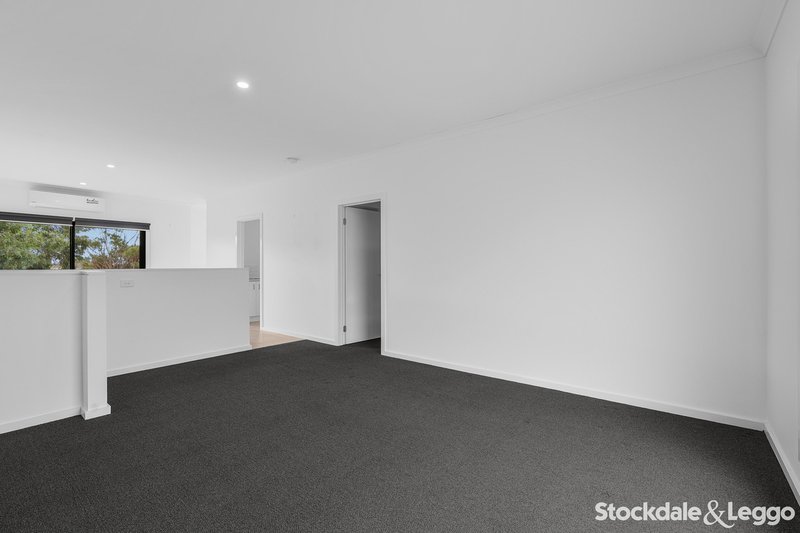 Photo - 45/14 Outlook Way, Sunbury VIC 3429 - Image 4