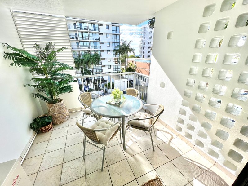 451/87-89 First Avenue, Mooloolaba QLD 4557