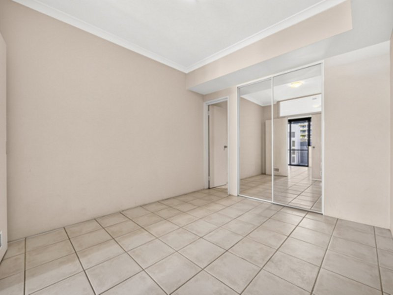 Photo - 45/190 Hay Street, East Perth WA 6004 - Image 11