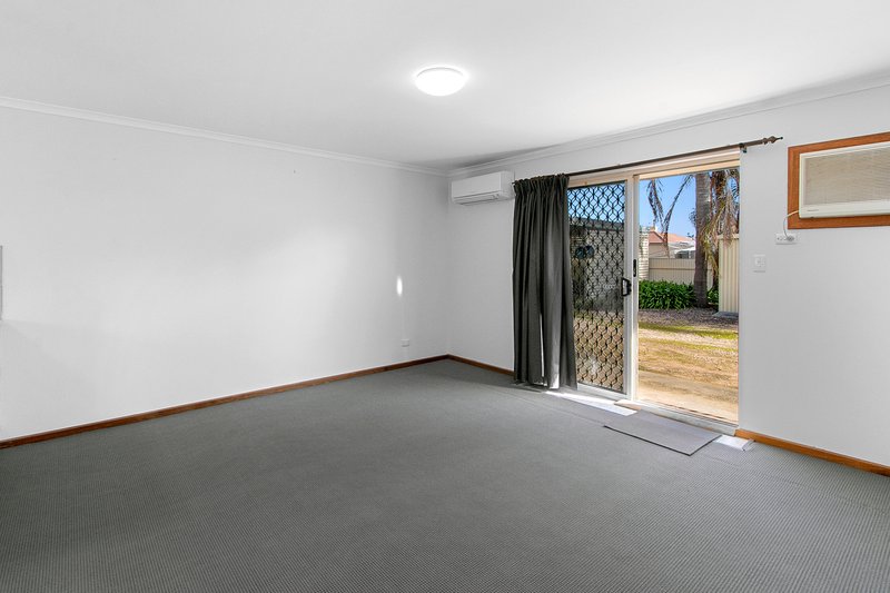 Photo - 4/52 Ryan Street, Moonta SA 5558 - Image 2