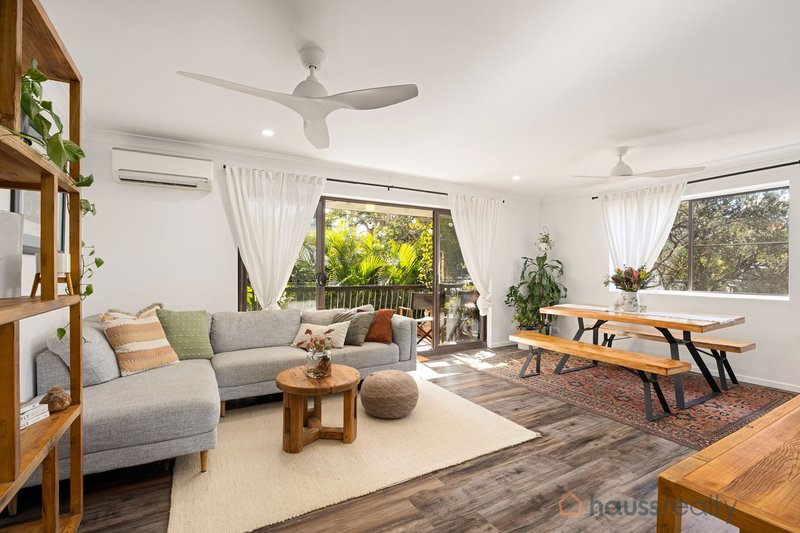 Photo - 4/52 Warren Street, St Lucia QLD 4067 - Image 1