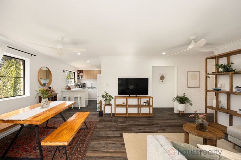 Photo - 4/52 Warren Street, St Lucia QLD 4067 - Image 5