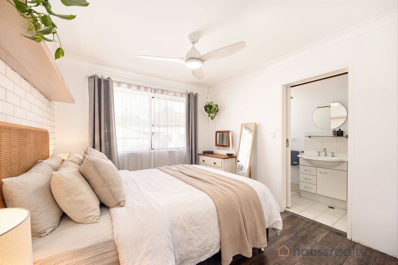 Photo - 4/52 Warren Street, St Lucia QLD 4067 - Image 9
