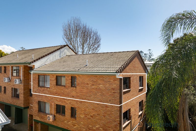 Photo - 4/52 Warren Street, St Lucia QLD 4067 - Image 17