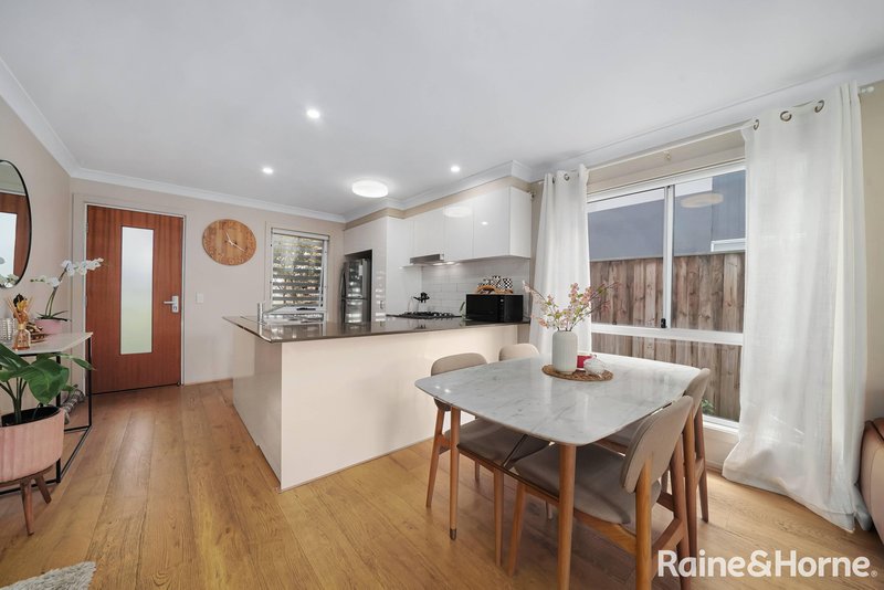 Photo - 4/52A Atlantic Boulevard, Glenfield NSW 2167 - Image 3