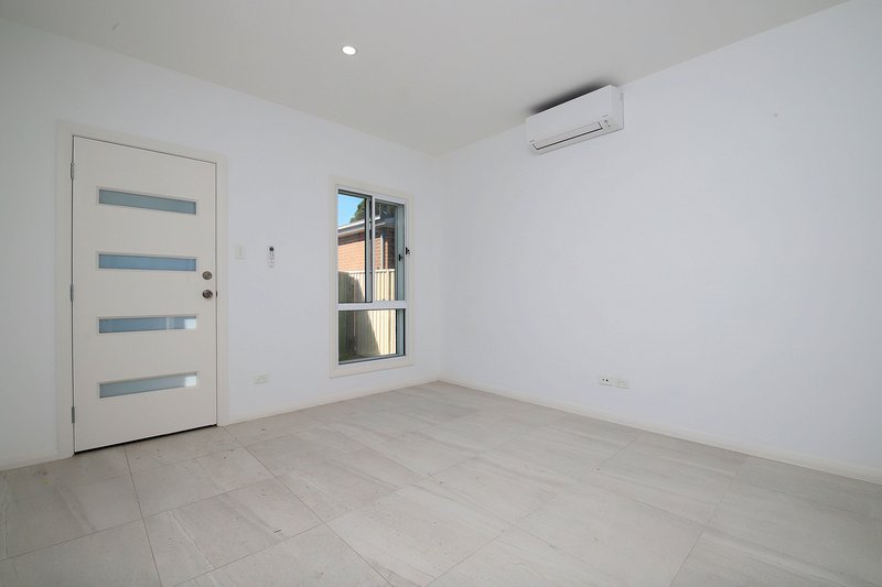 Photo - 4/52A Milperra Road, Revesby NSW 2212 - Image 1