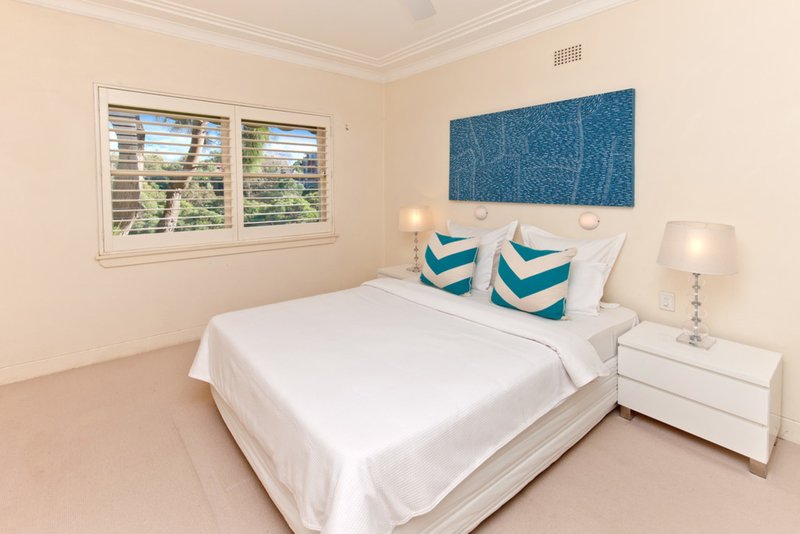 Photo - 4/52A Premier Street, Neutral Bay NSW 2089 - Image 3