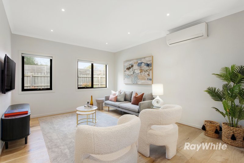 Photo - 4/53 Bondi Road, Bonbeach VIC 3196 - Image 2