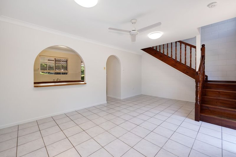 Photo - 4/53 Love Lane, Mundingburra QLD 4812 - Image 2