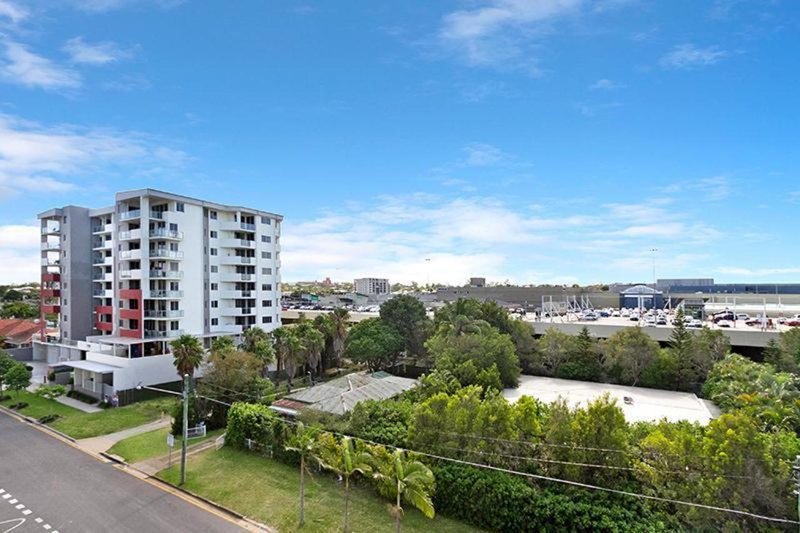 Photo - 45/37 Playfield Street, Chermside QLD 4032 - Image 5