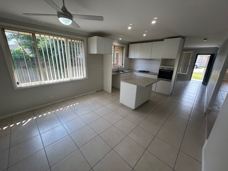 Photo - 4/539-541 Cabramatta Road, Cabramatta West NSW 2166 - Image 2