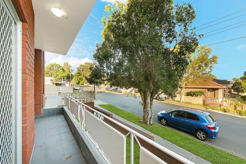 Photo - 4/54 Arthur Street, Punchbowl NSW 2196 - Image 6