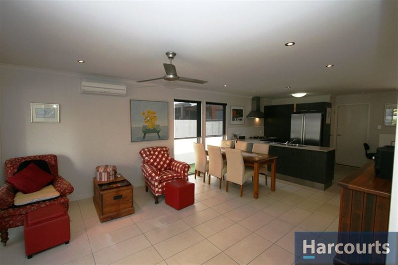 Photo - 4/54 Banya St , Bongaree QLD 4507 - Image 2