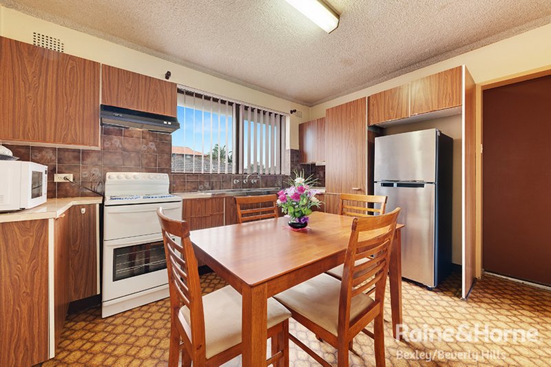 Photo - 4/54 Claremont Street, Campsie NSW 2194 - Image 3