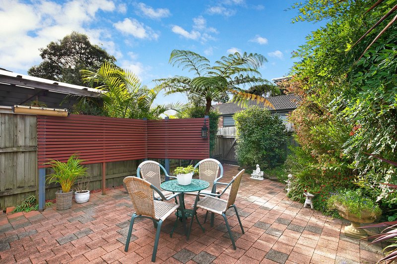 Photo - 4/54 Mactier Street, Narrabeen NSW 2101 - Image 5