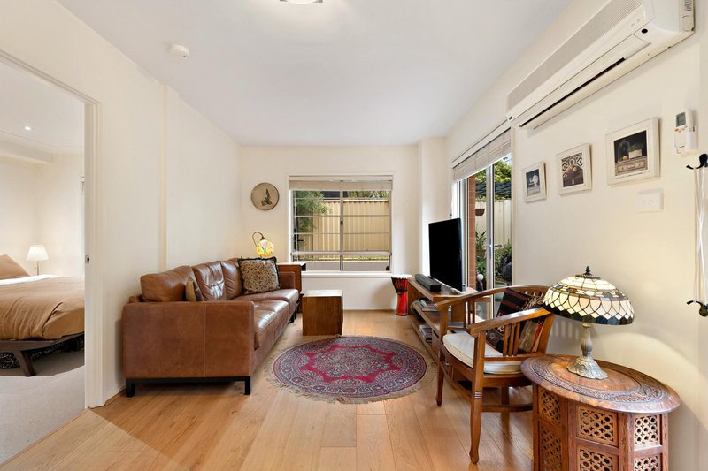 Photo - 4/54 Moore Street, Turner ACT 2612 - Image 4