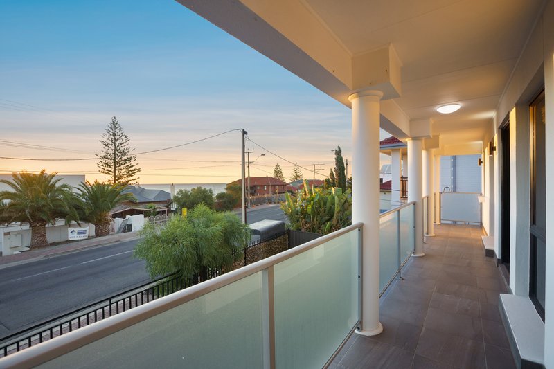 Photo - 454 Seaview Road, Henley Beach SA 5022 - Image 13