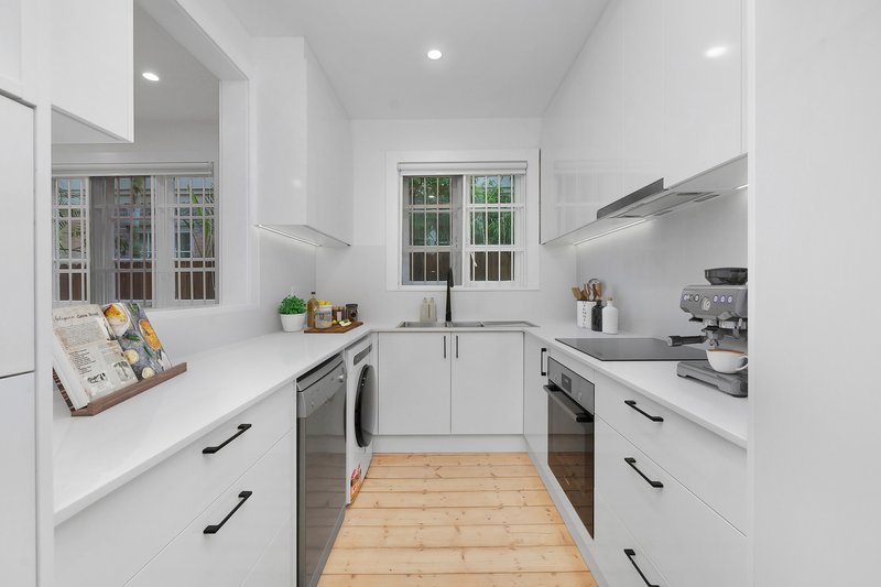 Photo - 4/54 Streatfield Road, Bellevue Hill NSW 2023 - Image 2