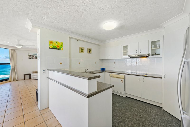 Photo - 45/4 Thornton Street, Surfers Paradise QLD 4217 - Image 9