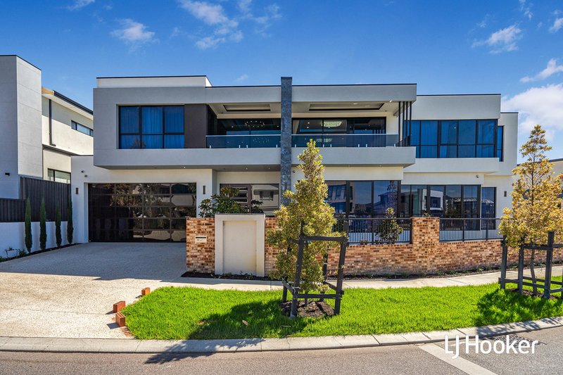 Photo - 454 Torwood Avenue, Treeby WA 6164 - Image 1