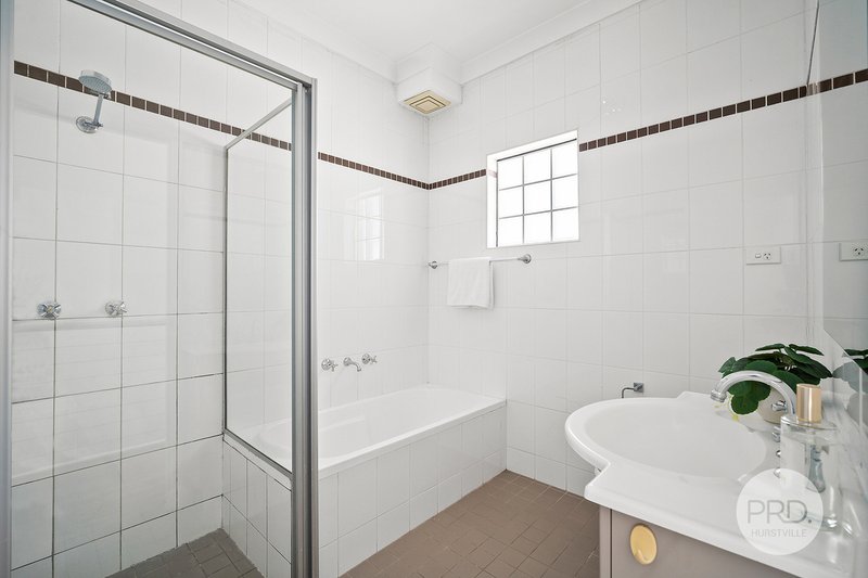 Photo - 4/55 Carrington Avenue, Hurstville NSW 2220 - Image 8